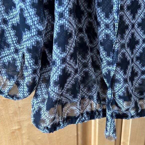 Olivia Moon Women’s Blouse - Picture 3 of 7